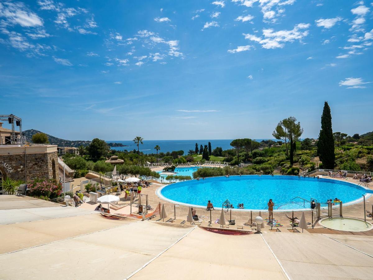 Apartment Village Cap Esterel - Le Village-52 By Interhome Saint-Raphaël Exterior foto